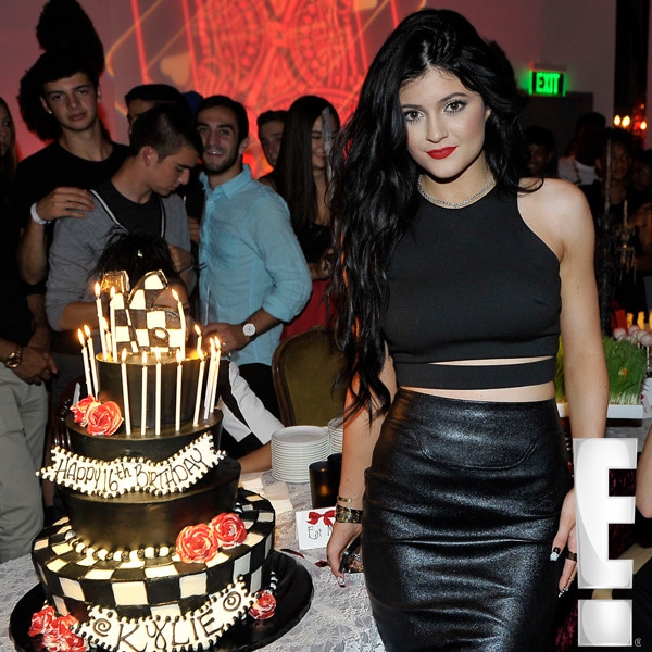 Photos From Kylie Jenner S Sweet 16 Pics E Online